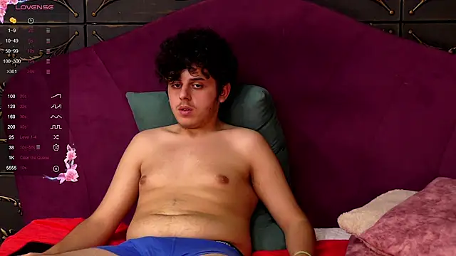 Snapshot of TejLliam chatting on 12-22-24, 05:34 TejLliam online show from 12-22-24, 05:34