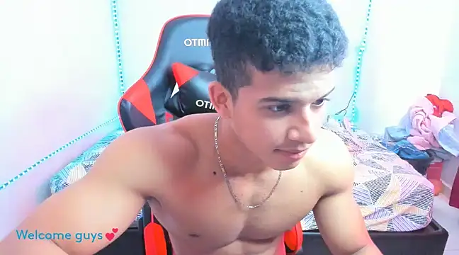 oliver thompsson7 online show from 01-05-25, 05:41