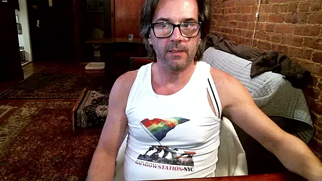 Johnny Bottoms online show from 03-06-26, 12:18