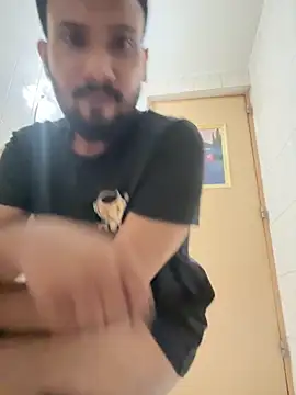 Snapshot of GildanK18 chatting on 11-10-25, 05:56 GildanK18 online show from 11-10-25, 05:56