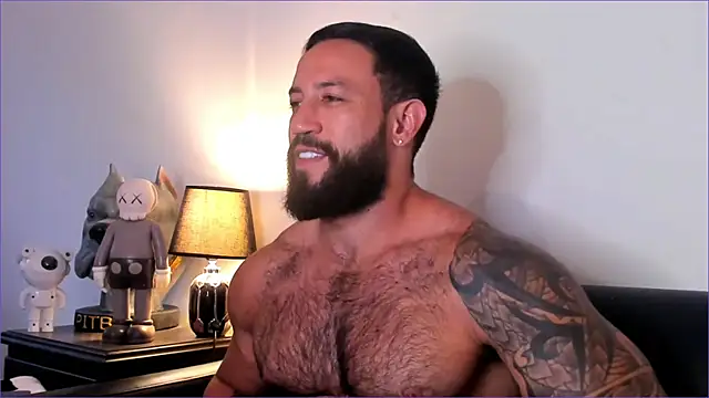 Snapshot of BradLeon_ chatting on 11-27-25, 10:12 BradLeon online show from 11-27-25, 10:12