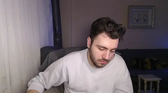 handsomeee04 online show from 03-20-25, 10:18