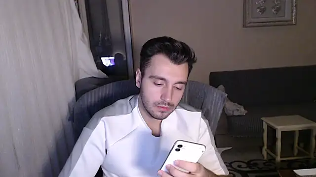 handsomeee04 online show from 10-02-25, 02:18