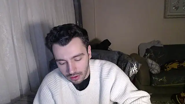 handsomeee04 online show from 02-02-26, 11:25