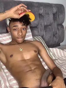 Snapshot of Boy_cock18 chatting on 01-12-25, 12:39 Boy cock18 online show from 01-12-25, 12:39