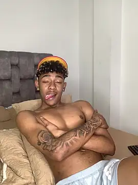 Snapshot of Boy_cock18 chatting on 01-29-25, 06:43 Boy cock18 online show from 01-29-25, 06:43