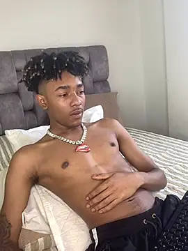 Snapshot of Boy_cock18 chatting on 02-25-25, 04:31 Boy cock18 online show from 02-25-25, 04:31