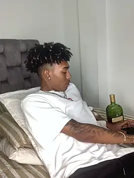 Snapshot of Boy_cock18 chatting on 03-03-25, 12:37 Boy cock18 online show from 03-03-25, 12:37