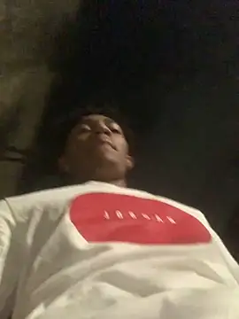 Snapshot of Boy_cock18 chatting on 09-14-25, 06:23 Boy cock18 online show from 09-14-25, 06:23