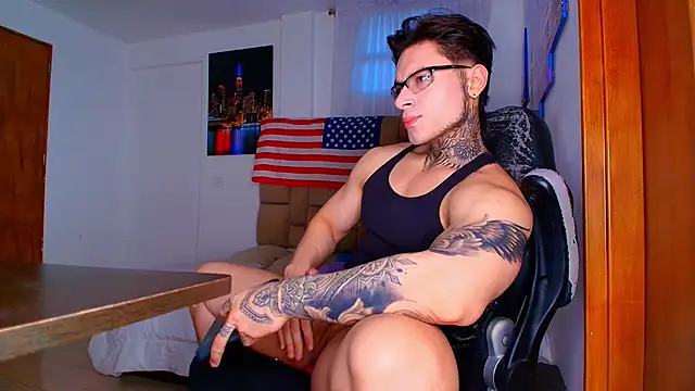 DennisWalkerr online show from 04-12-26, 10:48