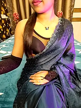 Little  Lia online show from 02-20-25, 02:02