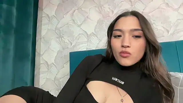 Snapshot of MilenaMilven chatting on 12-25-24, 07:13 MilenaMilven online show from 12-25-24, 07:13