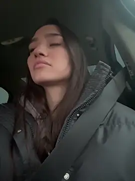 Snapshot of MilenaMilven chatting on 01-19-25, 12:39 MilenaMilven online show from 01-19-25, 12:39