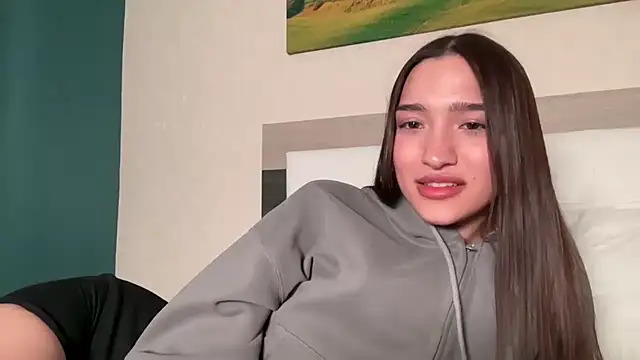 Snapshot of MilenaMilven chatting on 03-20-25, 12:30 MilenaMilven online show from 03-20-25, 12:30