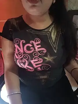 Snapshot of Soniya_444 chatting on 06-16-26, 11:35 Soniya 444 online show from 06-16-26, 11:35