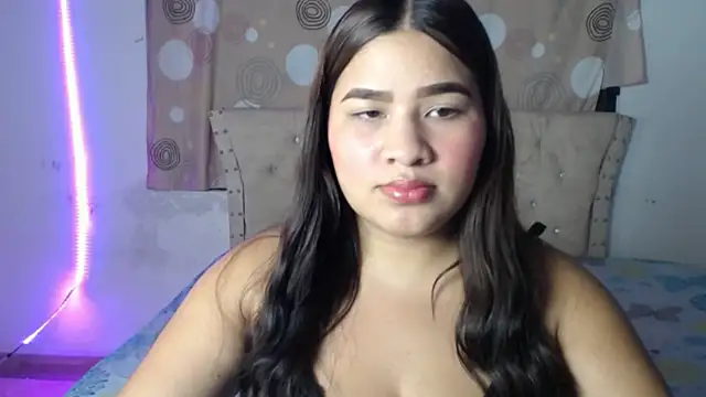 mia18 queen online show from 01-14-26, 05:35