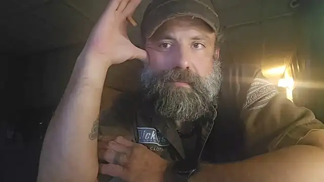 Snapshot of zaneporter46 chatting on 11-20-25, 07:13 zaneporter46 online show from 11-20-25, 07:13