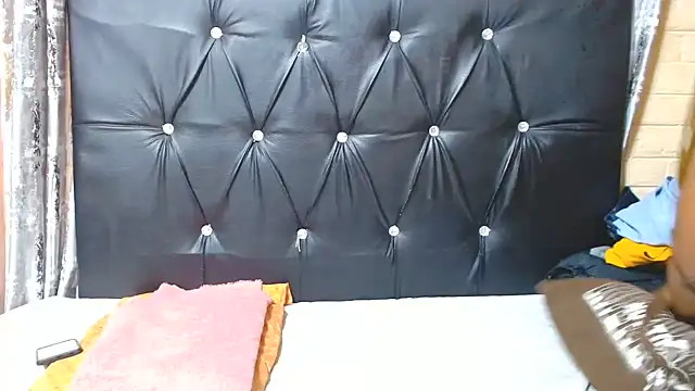 Snapshot of EROTIC_BARBIE28 chatting on 07-04-26, 12:33 EROTIC BARBIE28 online show from 07-04-26, 12:33