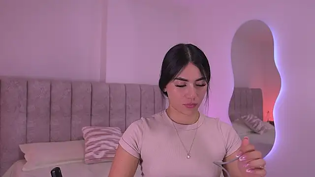 Snapshot of sam_lewins chatting on 01-16-26, 07:18 sam lewins online show from 01-16-26, 07:18