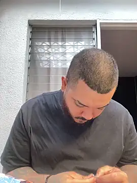 El Titan1998 online show from 02-21-26, 12:17