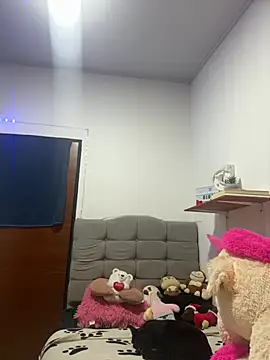 Snapshot of BlueStoneX chatting on 02-12-25, 04:54 BlueStoneX online show from 02-12-25, 04:54