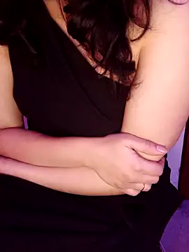 Snapshot of AnkitaTiwarii chatting on 01-28-25, 04:50 AnkitaTiwarii online show from 01-28-25, 04:50