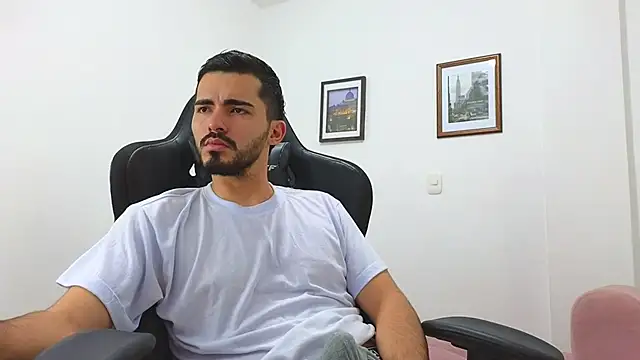 Massimoo 07 online show from 12-28-24, 09:51