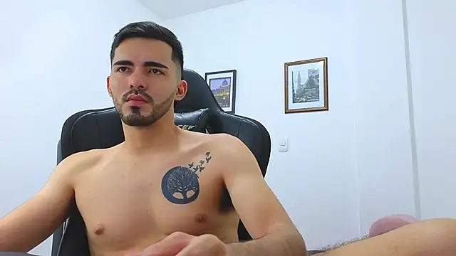 Massimoo 07 online show from 01-02-25, 01:38