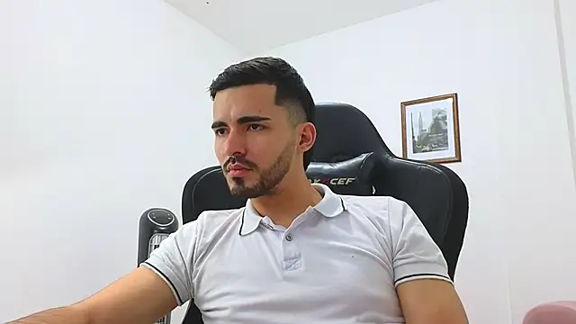 Massimoo 07 online show from 01-04-25, 10:45