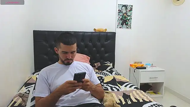 Massimoo 07 online show from 04-28-26, 09:20