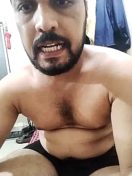 hot punekar online show from 10-28-25, 05:04