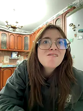 Snapshot of Sabrina_shells chatting on 11-21-25, 05:39 Sabrina shells online show from 11-21-25, 05:39