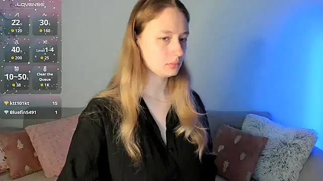 Haley Vixen online show from 05-19-26, 08:09