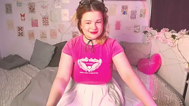 TessPleasure online show from 01-31-25, 05:32