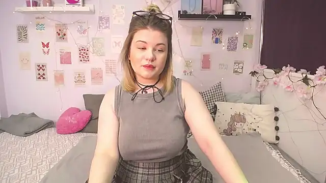 TessPleasure online show from 02-03-25, 04:57