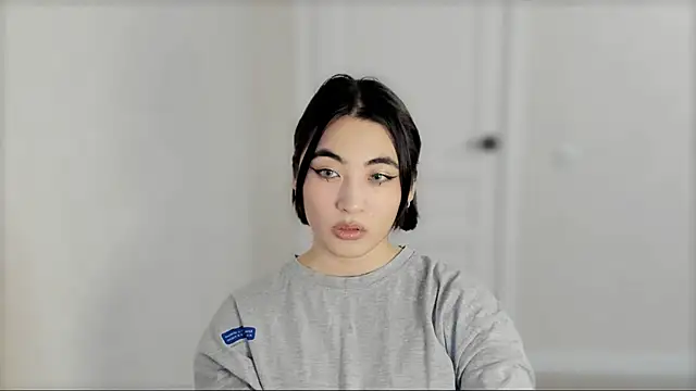  hannah baker online show from 02-24-25, 01:53
