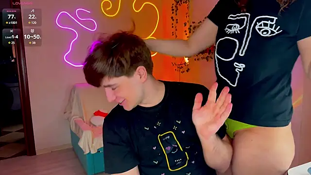 RobertAndLinela online show from 09-11-25, 12:05