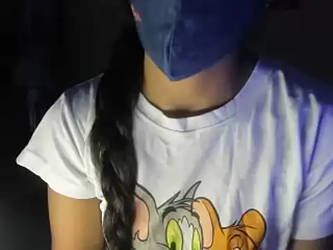 Snapshot of Somiya87 chatting on 01-07-25, 09:14 Somiya87 online show from 01-07-25, 09:14