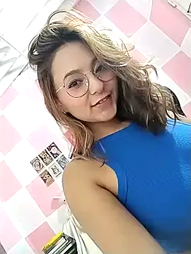 Paulina mosh online show from 02-15-25, 05:50