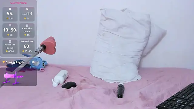 kimreyes 1 online show from 03-21-26, 08:41