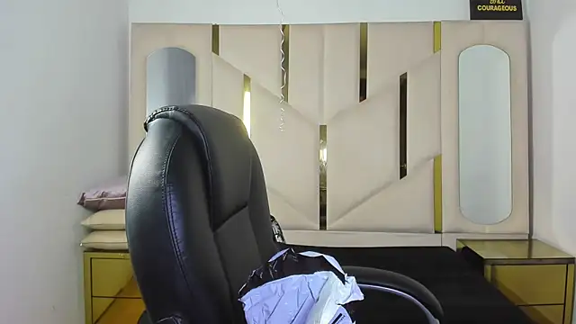 IsabellRodriguez18 online show from 02-03-26, 04:10