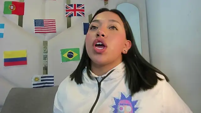 IsabellRodriguez18 online show from 06-14-26, 04:36