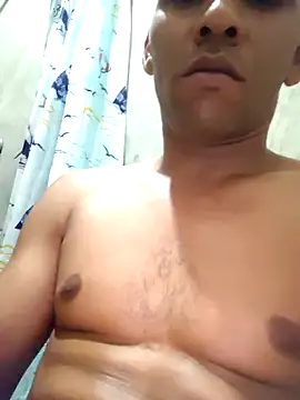 yaxom33 online show from 04-02-26, 03:48