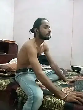 Snapshot of IamRentedBoybfriend chatting on 02-10-25, 05:30 IamRentedBoybfriend online show from 02-10-25, 05:30