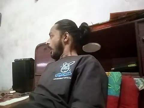 Snapshot of IamRentedBoybfriend chatting on 09-24-25, 11:08 IamRentedBoybfriend online show from 09-24-25, 11:08