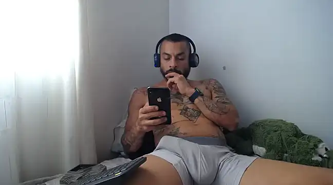 callme douglas online show from 02-04-25, 03:57