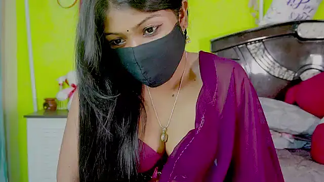 Snapshot of sexyhoney27 chatting on 04-21-26, 01:42 sexyhoney27 online show from 04-21-26, 01:42