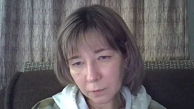 Snapshot of EllaJohnsonX chatting on 01-05-25, 10:19 EllaJohnsonX online show from 01-05-25, 10:19