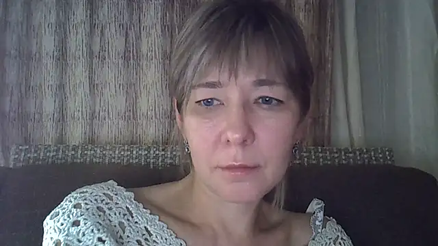 Snapshot of EllaJohnsonX chatting on 01-18-25, 03:20 EllaJohnsonX online show from 01-18-25, 03:20