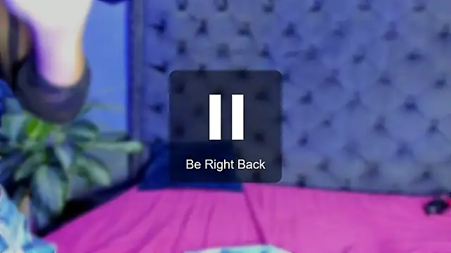 Snapshot of two_milkyway chatting on 02-05-25, 05:31 two milkyway online show from 02-05-25, 05:31